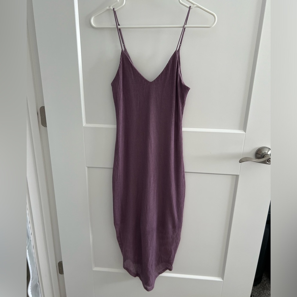 Mauve/purple bodycon midi dress
